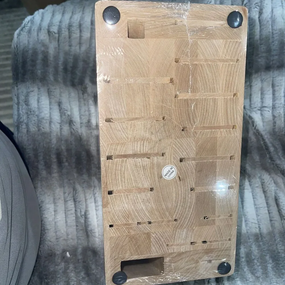 Shun 17-Slot Angled Block Birch